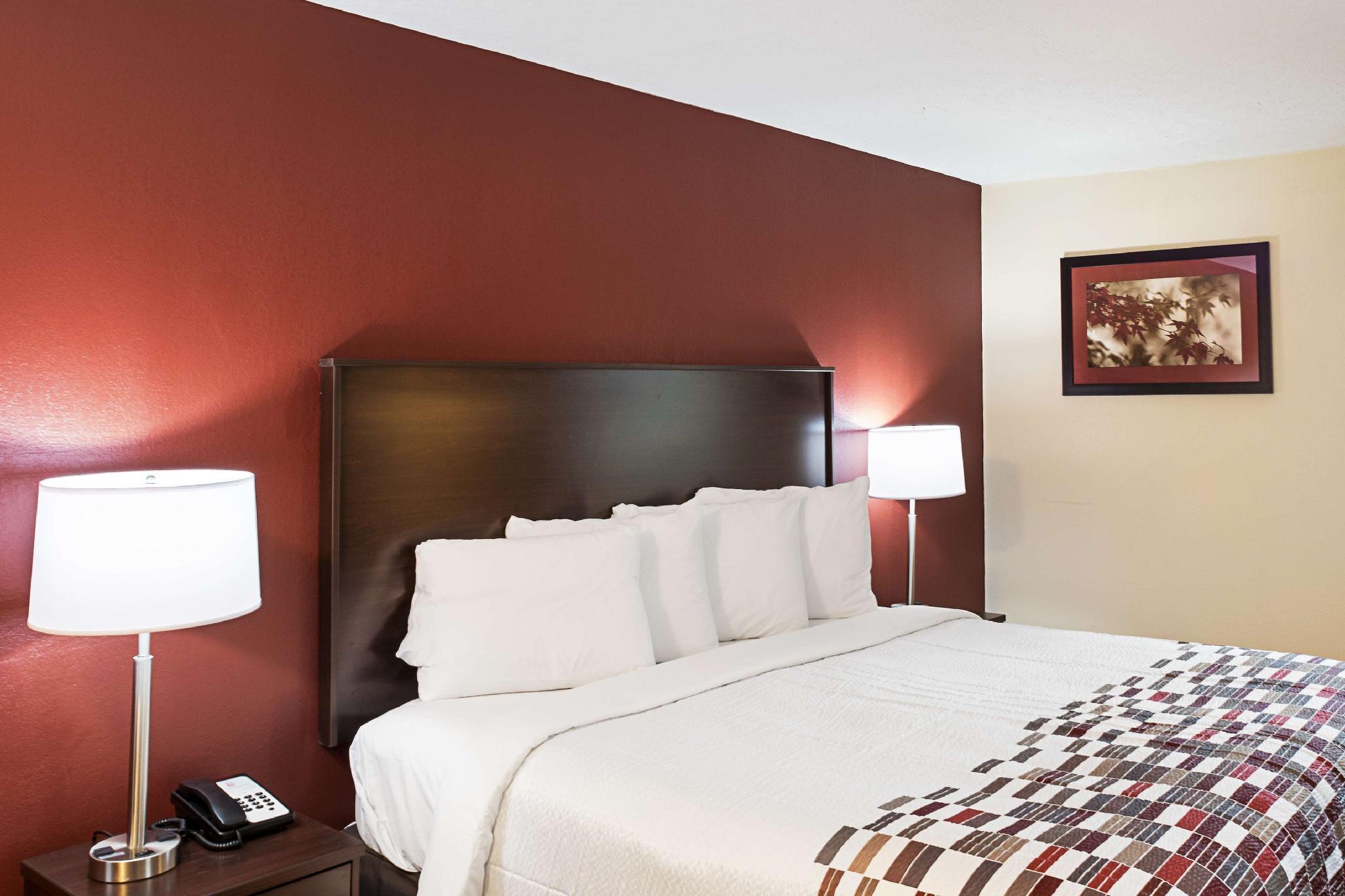 Red Roof Inn Indianapolis East Exterior photo